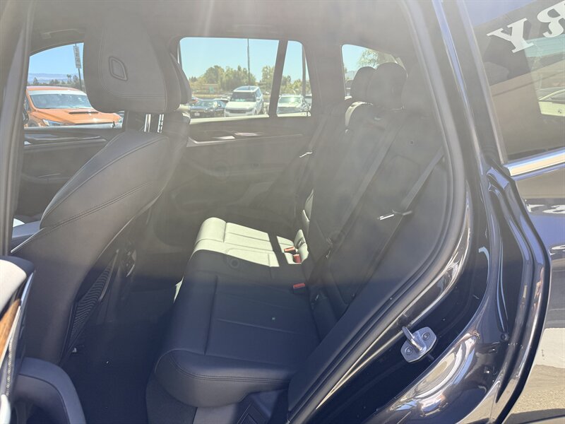 Used 2019 BMW X3 xDrive30i w/ Driving Assistance Package AWD/4WD image 26