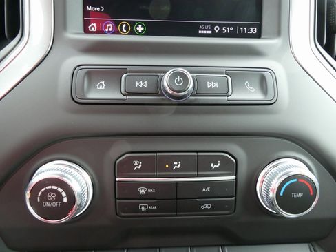 Certified 2025 GMC Sierra 1500 Pro w/ Pro Value Package image 26