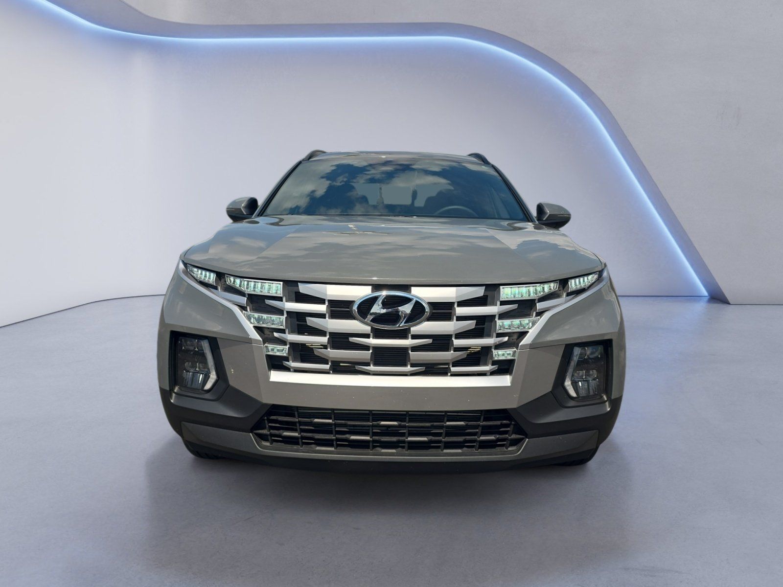 Used 2024 Hyundai Santa Cruz SEL w/ Activity Package FWD image 9