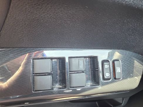Used 2016 Toyota RAV4 SE AWD/4WD image 12