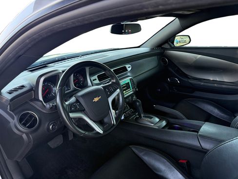 Used 2014 Chevrolet Camaro SS w/ RS Package RWD image 9