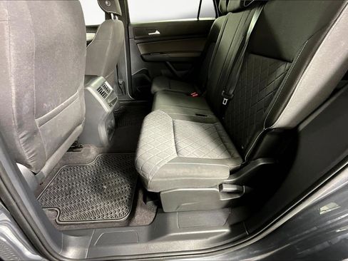 Used 2021 Volkswagen Atlas Cross Sport S image 20