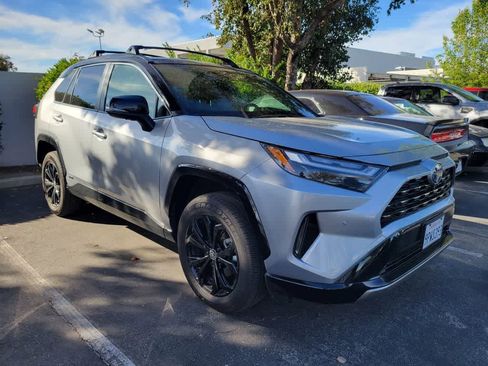 Used 2024 Toyota RAV4 XSE w/ Advanced Technology Package AWD/4WD image 9