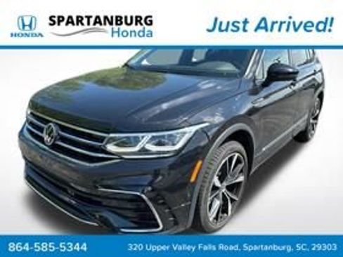 Used 2024 Volkswagen Tiguan SEL R-Line AWD/4WD image 1