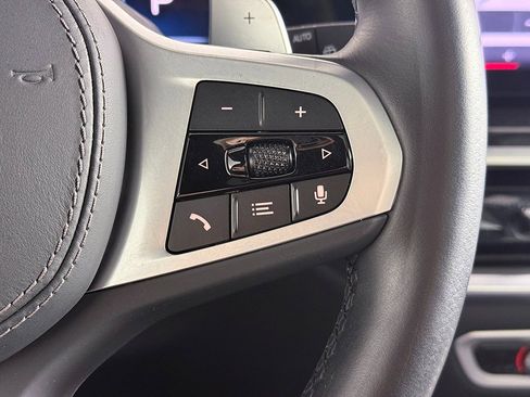 Used 2024 BMW X5 xDrive40i w/ M Sport Package image 44