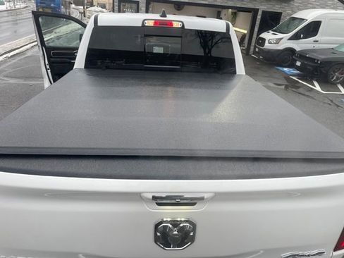 Used 2022 RAM 1500 Laramie AWD/4WD image 35