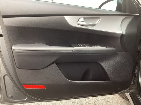 Used 2024 Kia Forte LXS image 27