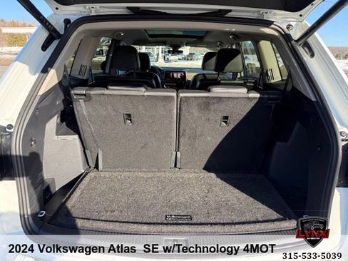 Used 2024 Volkswagen Atlas SE image 39