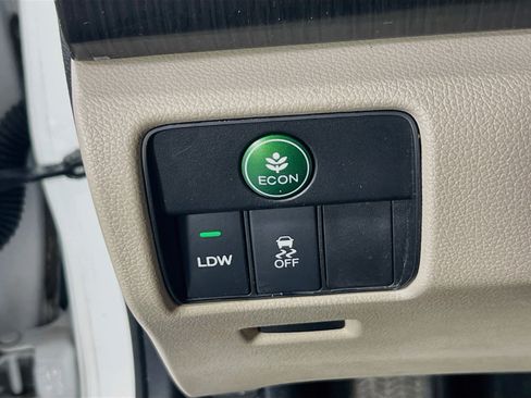 Used 2015 Honda Accord EX-L image 10