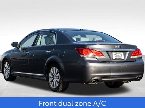 Used 2011 Toyota Avalon Limited image 5