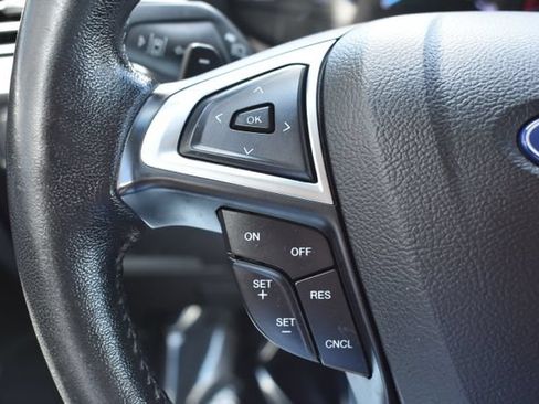 Used 2019 Ford Edge SEL w/ Equipment Group 201A AWD/4WD image 21