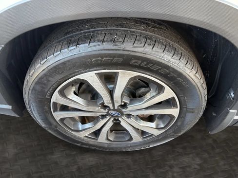 Used 2019 Subaru Forester Limited AWD/4WD image 37