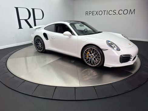 Used 2014 Porsche 911 Turbo S AWD/4WD image 8