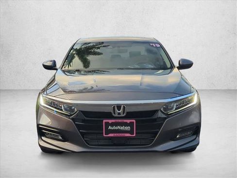 Used 2019 Honda Accord EX image 2