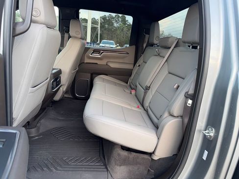 Certified 2025 Chevrolet Silverado 1500 LTZ w/ Z71 Off-Road Package image 26