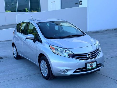 Used 2016 Nissan Versa Note SV FWD image 7