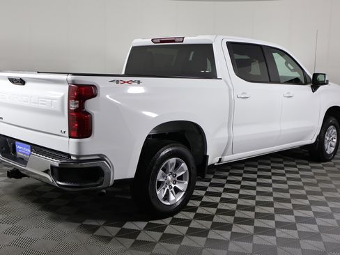 Used 2025 Chevrolet Silverado 1500 LT image 6
