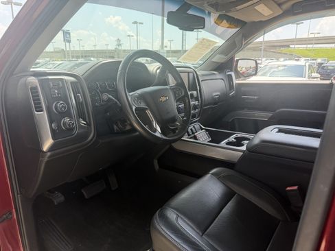 Used 2017 Chevrolet Silverado 1500 LTZ Z71 AWD/4WD image 34