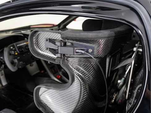 Used 2015 McLaren P1 image 49