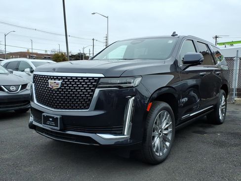 Certified 2023 Cadillac Escalade Premium Luxury w/ Performance Package AWD/4WD image 1