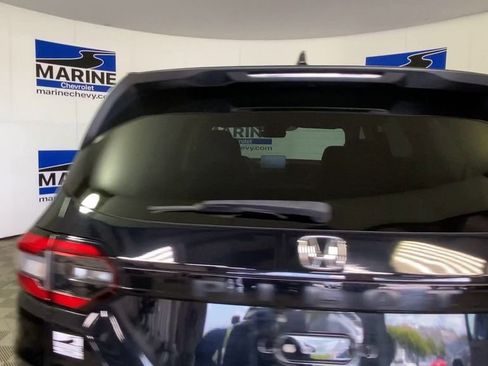 Used 2023 Honda Pilot EX-L image 9