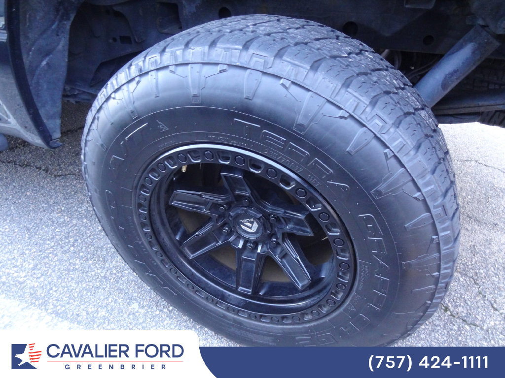Used 2015 Ford F150 XLT w/ Equipment Group 301A Mid AWD/4WD image 13