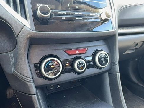 Used 2023 Subaru Crosstrek 2.0i image 16