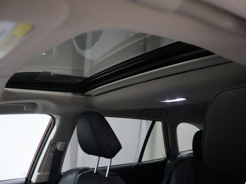 Used 2025 Subaru Outback Limited image 8