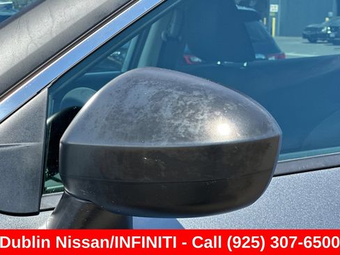 Used 2025 Nissan Rogue S FWD image 51