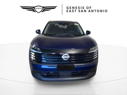 Used 2025 Nissan Kicks SV image 8