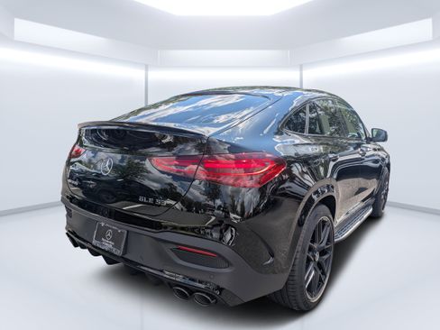 New 2026 Mercedes-Benz GLE 53 AMG 4MATIC Coupe image 3