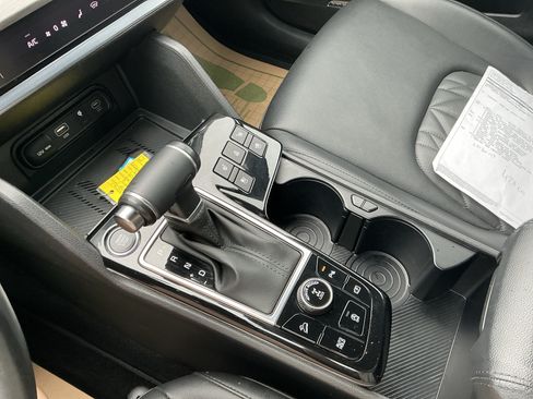 Certified 2024 Kia Sportage X-Pro Prestige AWD/4WD image 25
