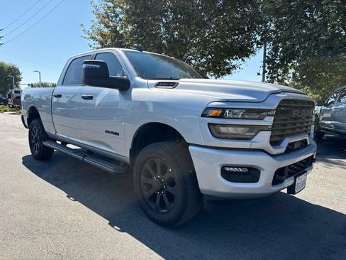 Used 2026 RAM 2500 Big Horn AWD/4WD image 4
