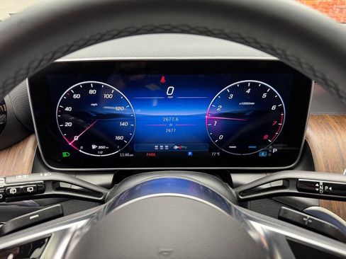 Used 2026 Mercedes-Benz GLC 300 4MATIC image 15