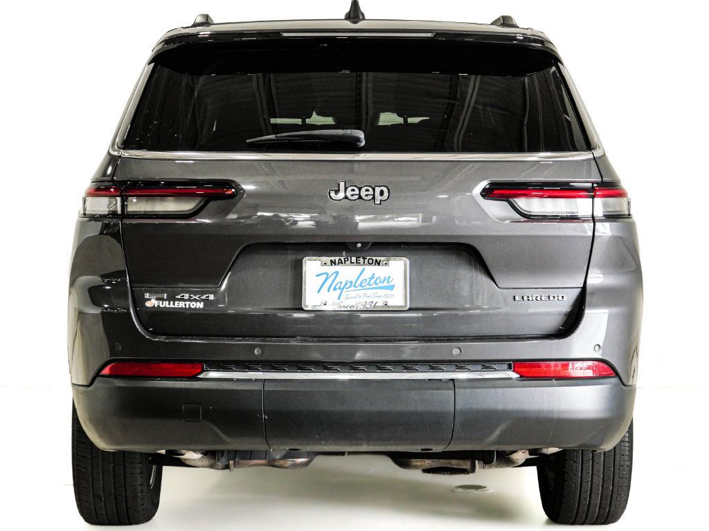 Used 2022 Jeep Grand Cherokee L Laredo w/ Luxury Tech Group I AWD/4WD image 8
