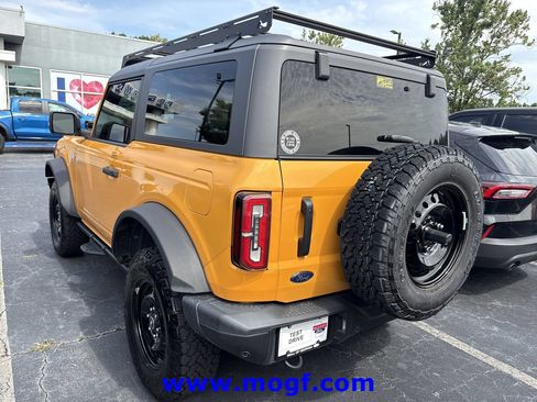 Used 2022 Ford Bronco Badlands AWD/4WD image 2