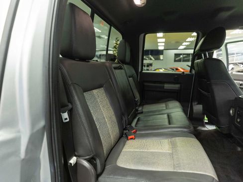 Used 2011 Ford F250 Lariat w/ Lariat Interior Pkg image 15
