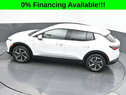 New 2026 Chevrolet Equinox EV LT image 29