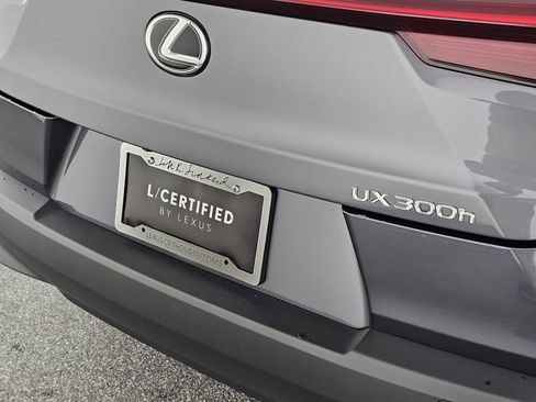 Certified 2025 Lexus UX 300h FWD image 13