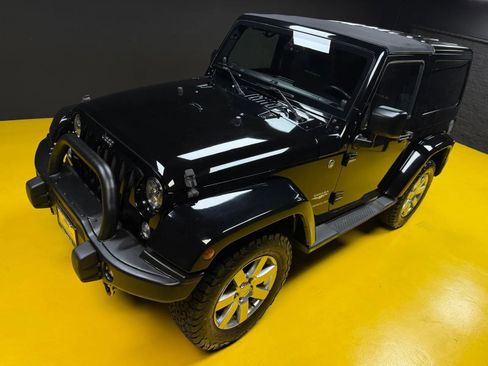 Used 2014 Jeep Wrangler Sahara w/ Connectivity Group AWD/4WD image 41