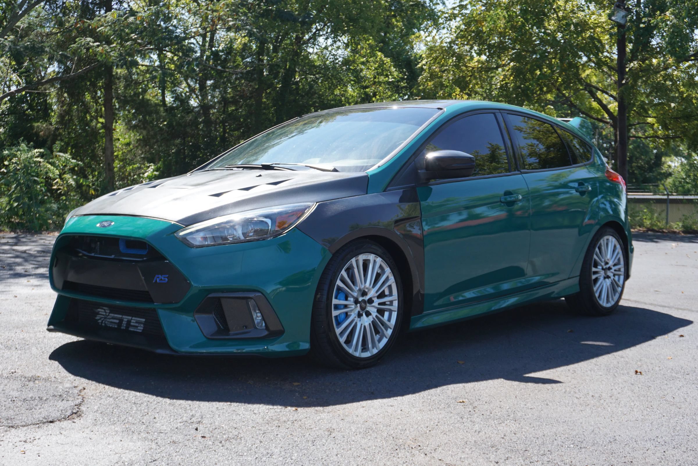 Used 2017 Ford Focus RS AWD/4WD image 1