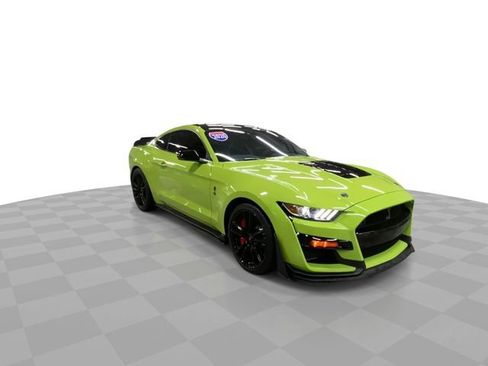 Used 2020 Ford Mustang Shelby GT500 w/ Technology Package image 4