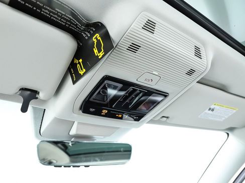 New 2026 Volkswagen Tiguan SE image 26