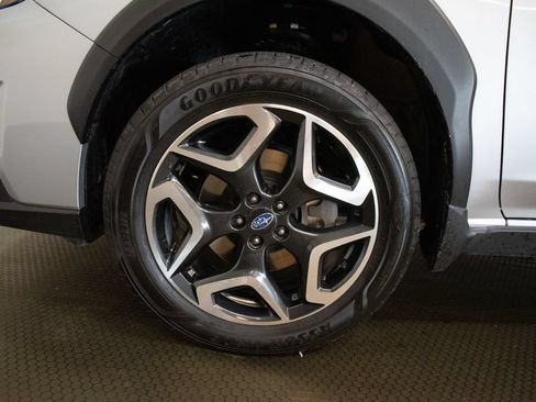 Used 2019 Subaru Crosstrek 2.0i Limited w/ Moonroof Package AWD/4WD image 9