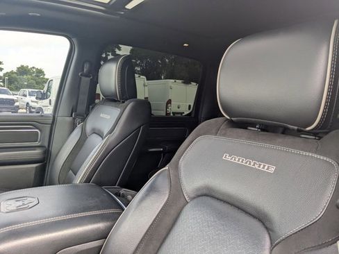 Used 2024 RAM 1500 Laramie AWD/4WD image 16