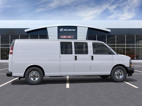 New 2026 GMC Savana 2500 Extended image 5