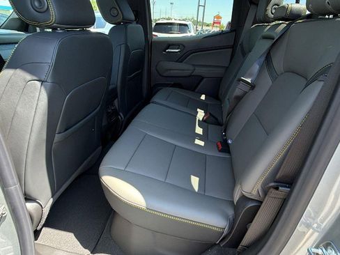 New 2026 Chevrolet Colorado ZR2 w/ Technology Package AWD/4WD image 11
