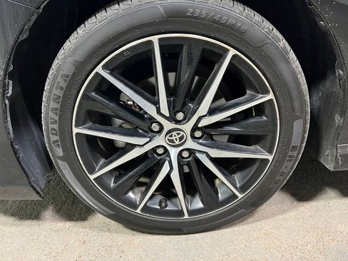 Used 2024 Toyota Camry SE image 33