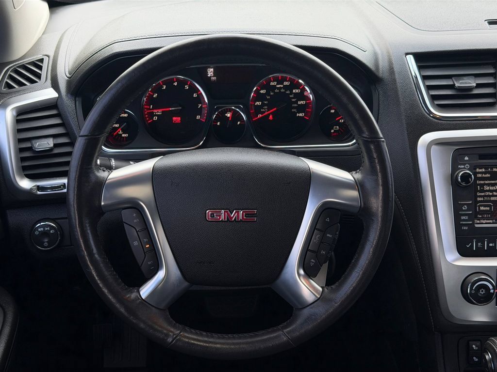 Used 2015 GMC Acadia SLE FWD image 24