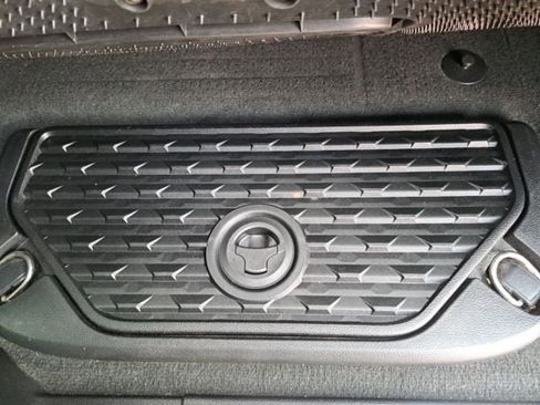 Used 2021 RAM 1500 Limited AWD/4WD image 19